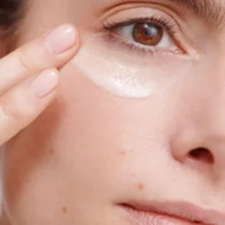 Dr. Hauschka Crème Régénérante Contour des Yeux - 15 ml