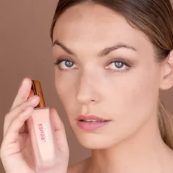Le Rouge Français Fluide de teint à l'acide hyaluronique - 30 ml