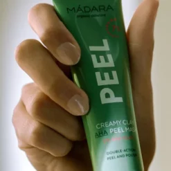 Madara Cosmétiques Masque gommant Peel 7% AHA et argile - 60 ml