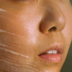 Madara Cosmétiques Masque peeling éclat aux AHA - 60 ml